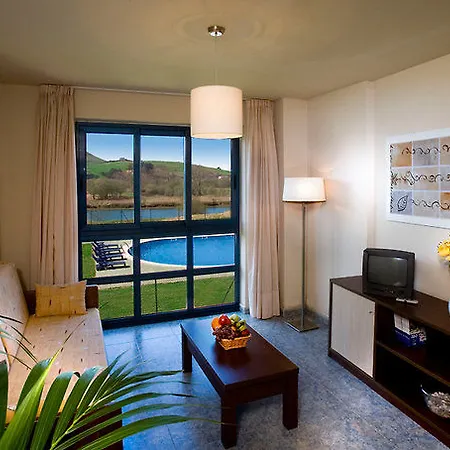 アパルタメントス ドゥナス デ リエンクレス Boó de Piélagos